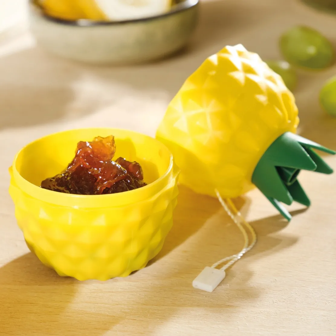 Attrappe moucherons ananas