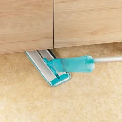 Balai coulissant + spray