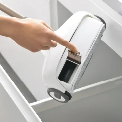 Balai ramasse miettes