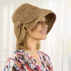 Chapeau macramé avec noeud