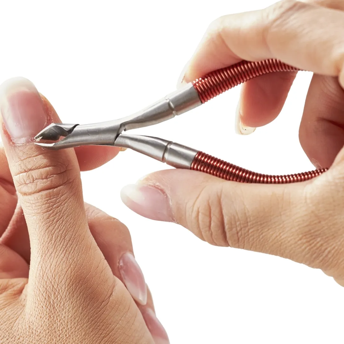 Coupe ongles & cuticules à ressort