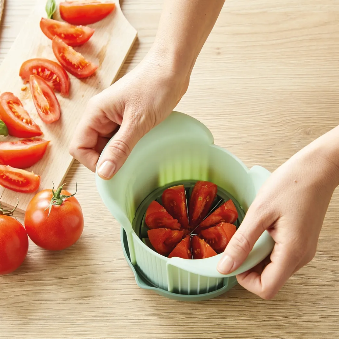 Découpe fruits 3 en 1