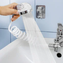 Douchette avec tuyau spirale et support