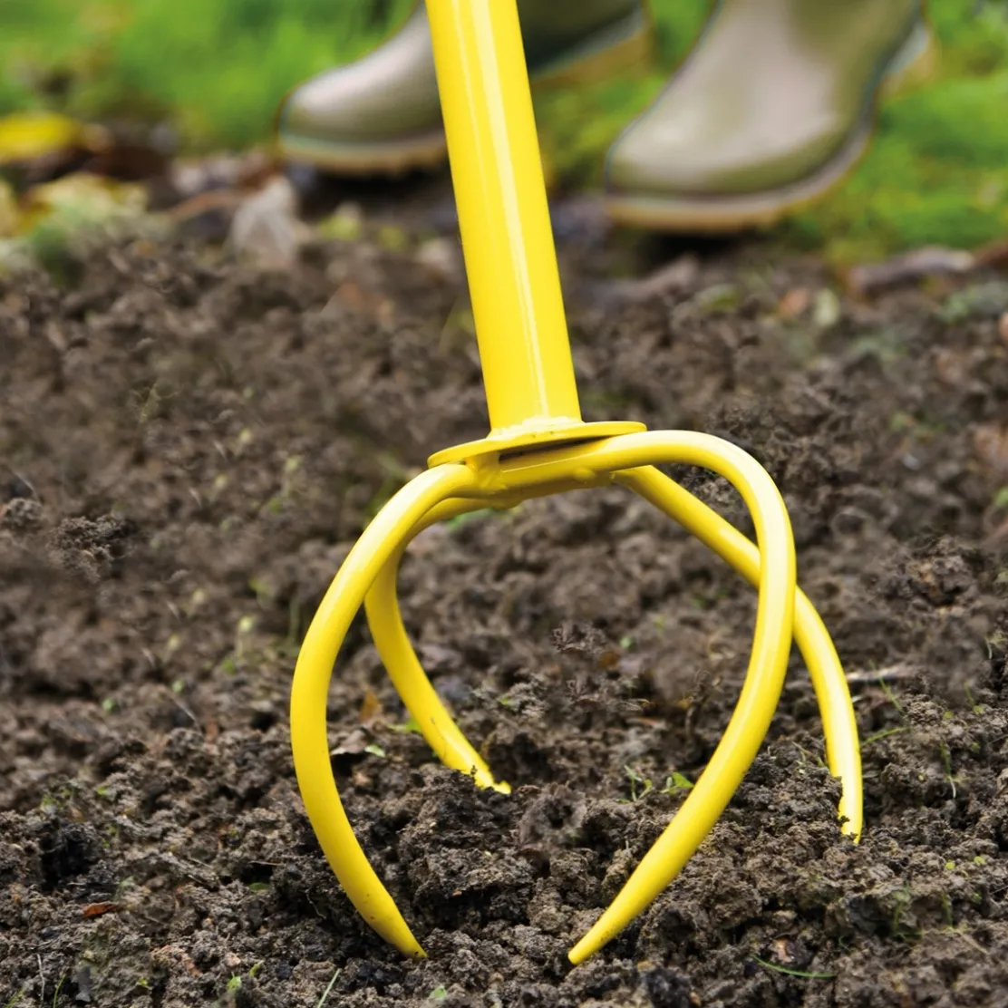 Griffe de jardin rotative