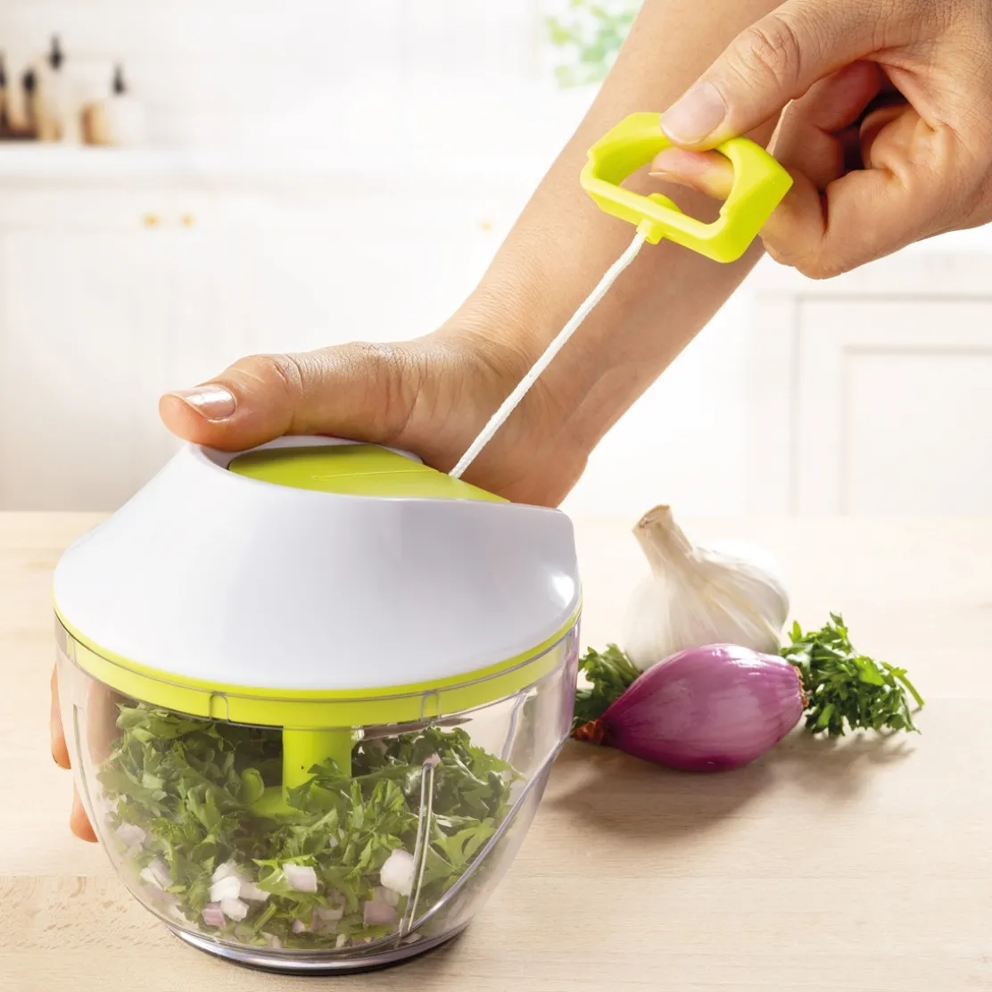 Hachoir/batteur manuel