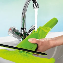 Lave-vitre vaporisateur extensible