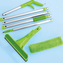 Lave-vitre vaporisateur extensible