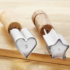 Lot de 2 découpe bouchées étoile/cœur