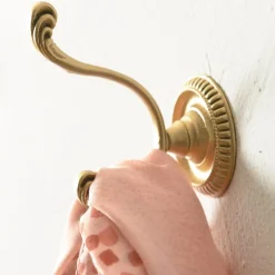 Patère crochet double