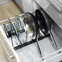 Rangement poêles et couvercles