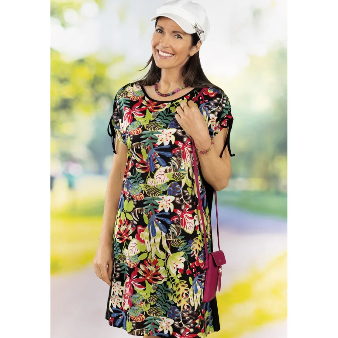 Robe imprimée, dos uni