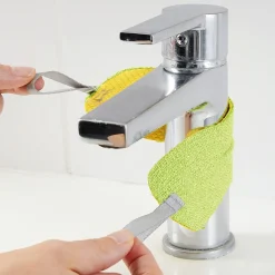Sangle nettoie robinet et pommeaux de douche