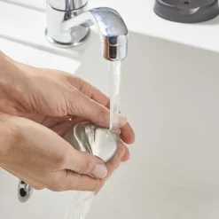 Savon anti odeurs avec support