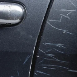 Stylo efface rayures